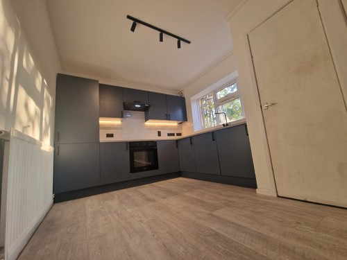 Display kitchen brand new - -,