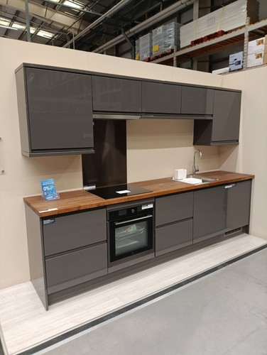 Display kitchen high - 3m,