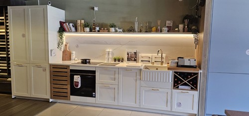 Display shaker style - display,